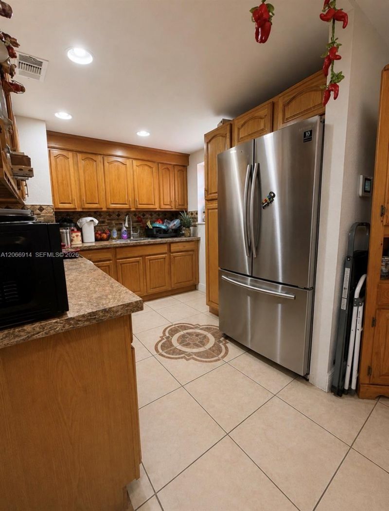 1650 NW 123rd St, North Miami, FL 33167 Photo