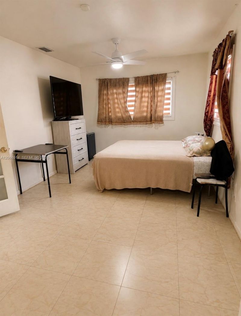 1650 NW 123rd St, North Miami, FL 33167 Photo