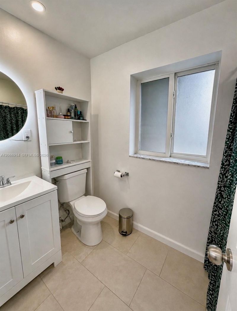 1650 NW 123rd St, North Miami, FL 33167 Photo