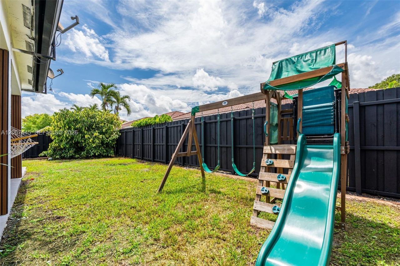 16362 SW 53rd Ter, Miami, FL 33185 Photo