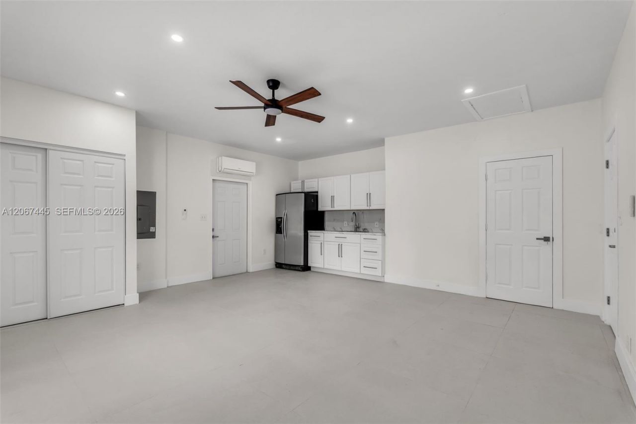 16362 SW 53rd Ter, Miami, FL 33185 Photo