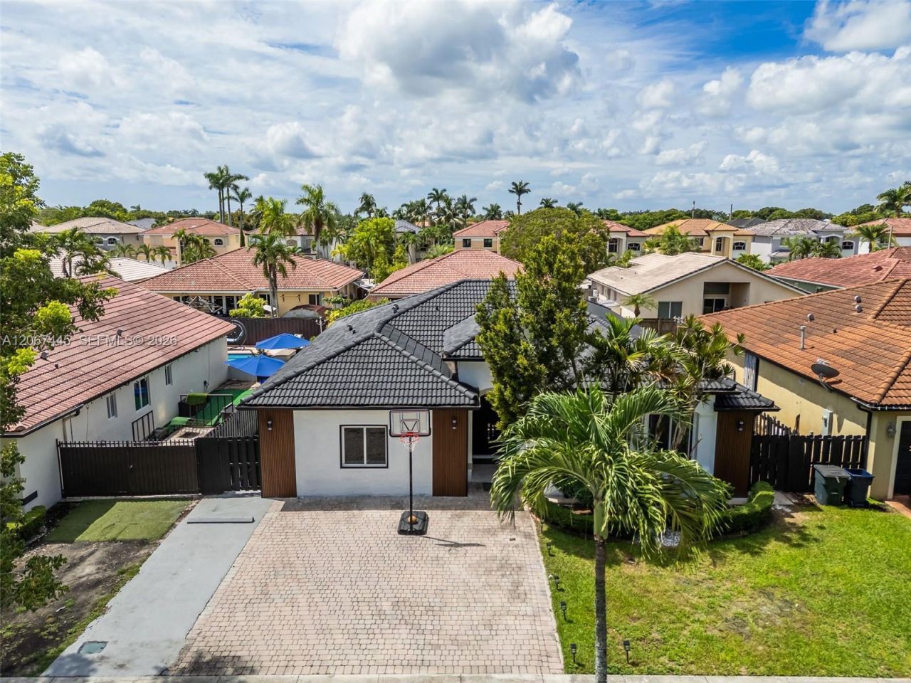 16362 SW 53rd Ter, Miami, FL 33185 Photo