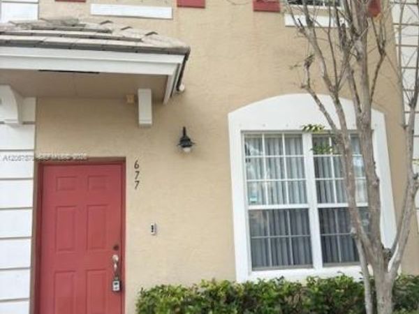 677 NW 42nd Ave , Plantation, FL 33317