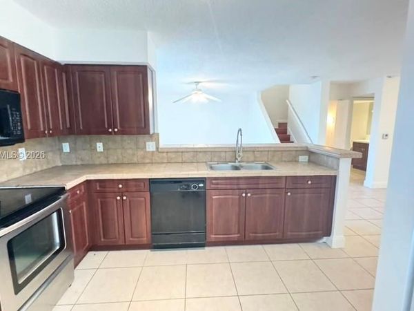 1701 Village Blvd , Unit 111, West Palm Beach, FL 33409