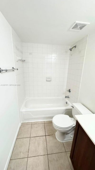 1701 Village Blvd, Unit 111, West Palm Beach, FL 33409 Photo