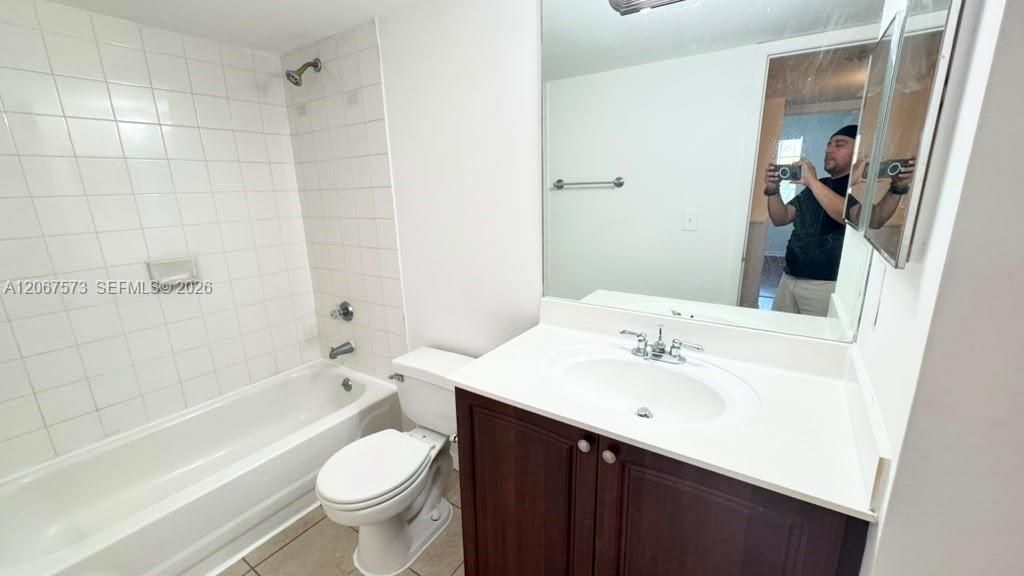 1701 Village Blvd, Unit 111, West Palm Beach, FL 33409 Photo