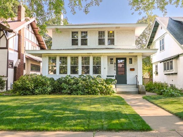 954 Fairmount Avenue , Saint Paul, MN 55105