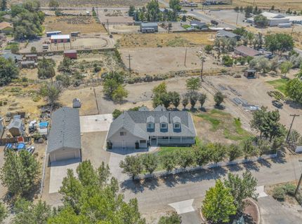 1811 Helman Drive, Gardnerville, NV 89410 Photo