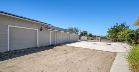 1811 Helman Drive, Gardnerville, NV 89410 Photo