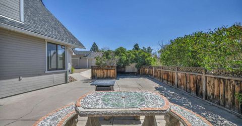 1811 Helman Drive, Gardnerville, NV 89410 Photo