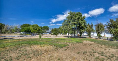 1811 Helman Drive, Gardnerville, NV 89410 Photo