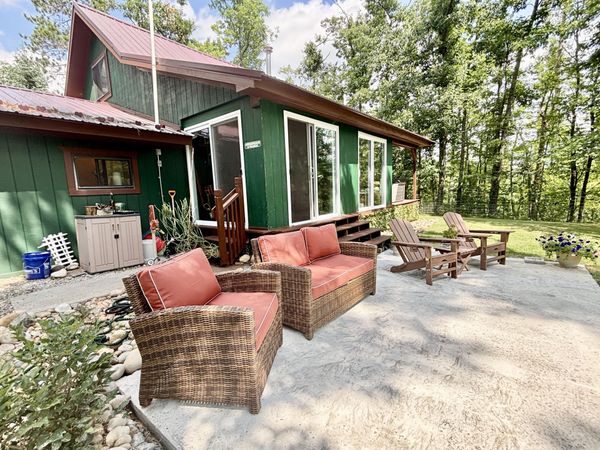 5825 W Miller Road, Lewiston, MI 49756
