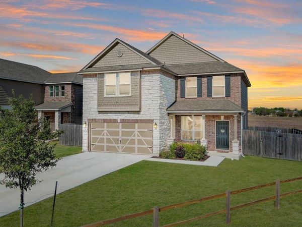 753 Bailey Park DR, Jarrell, TX 76537