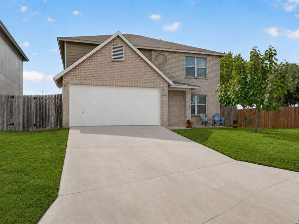 8327 Davis Cavern, San Antonio, TX 78254