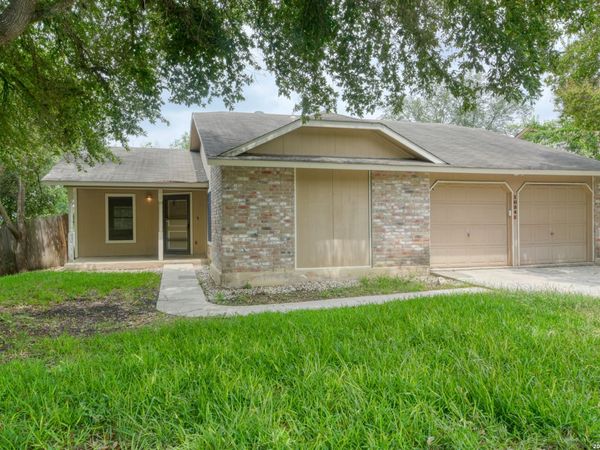 10341 Flatland, Converse, TX 78109