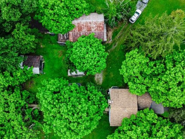 358 LEWIS MILLS ROAD , HONEY BROOK, PA 19344