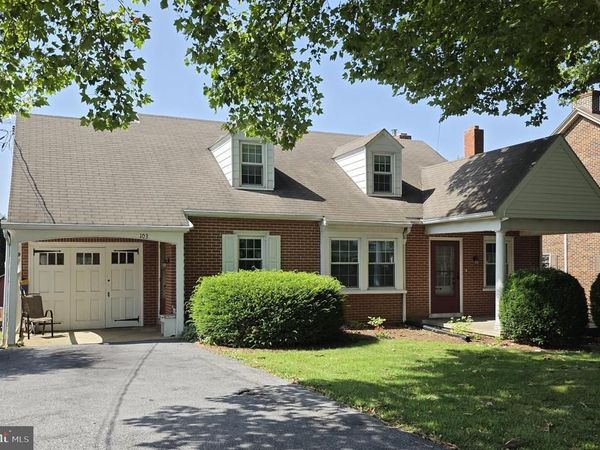 103 W CONESTOGA STREET , NEW HOLLAND, PA 17557