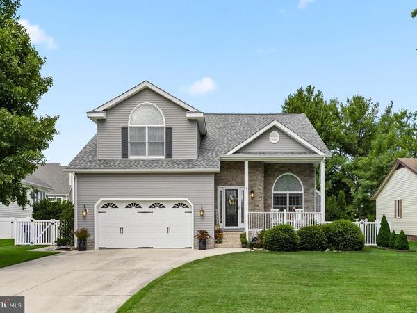 781 HICKMAN DRIVE, OCEAN VIEW, DE 19970