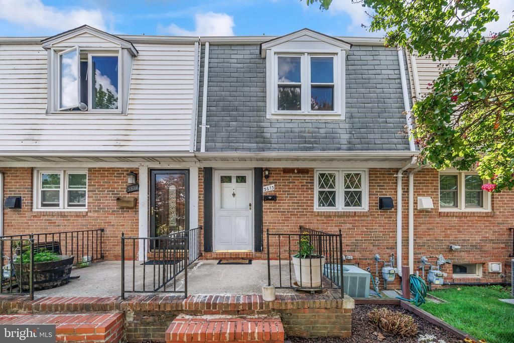 3613 Clarenell Road, Baltimore, MD 21229 Main Photo