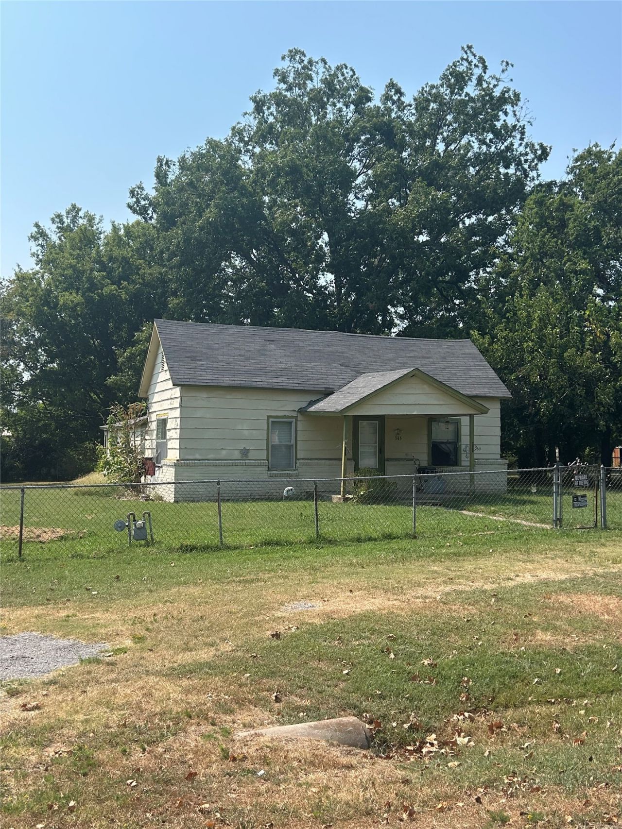 345 S Locust Street, Oologah, OK 74053 Main Photo