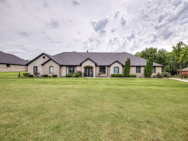 24328 N 3967 Road , Bartlesville, OK 74006