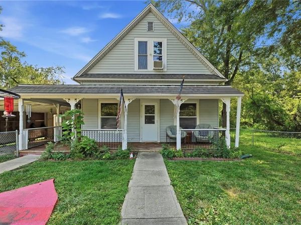 1869 S Broadway Street, Amoret, MO 64722
