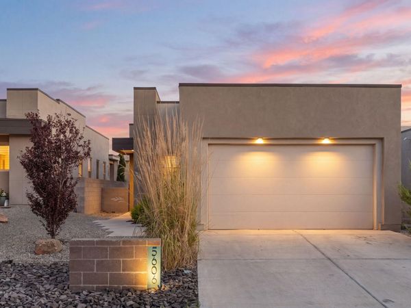 5606 Linq Court NE, Rio Rancho, NM 87144