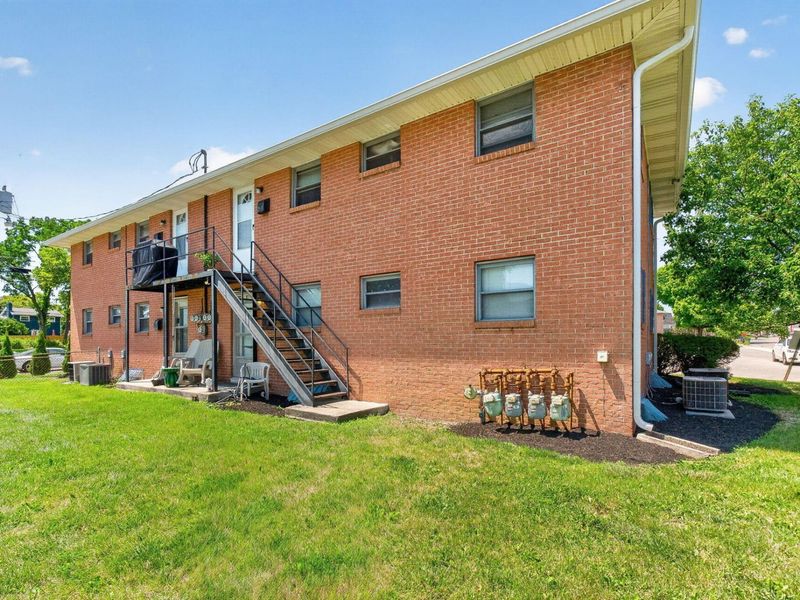 1017-1025 Folkestone Road , Columbus, OH 43220 Photo 16