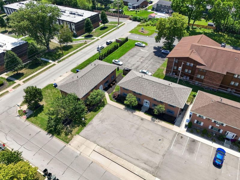 1017-1025 Folkestone Road , Columbus, OH 43220 Photo 21