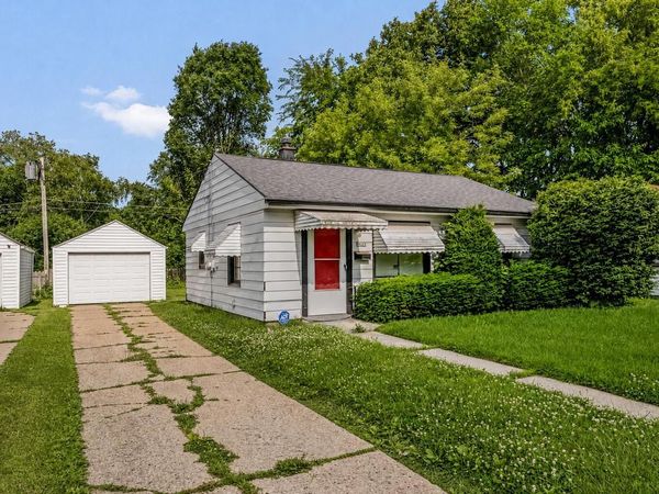 5695 N 57th STREET, Milwaukee, WI 53218