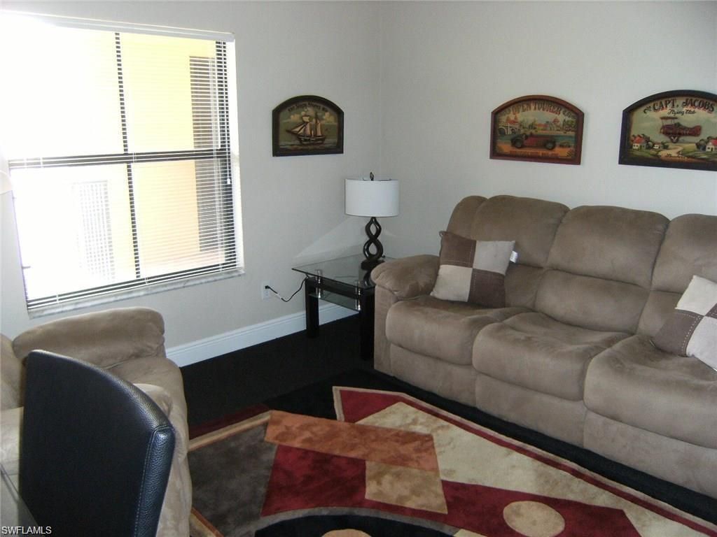 230 Vintage Cir , Unit 504, Naples, FL 34119 Photo