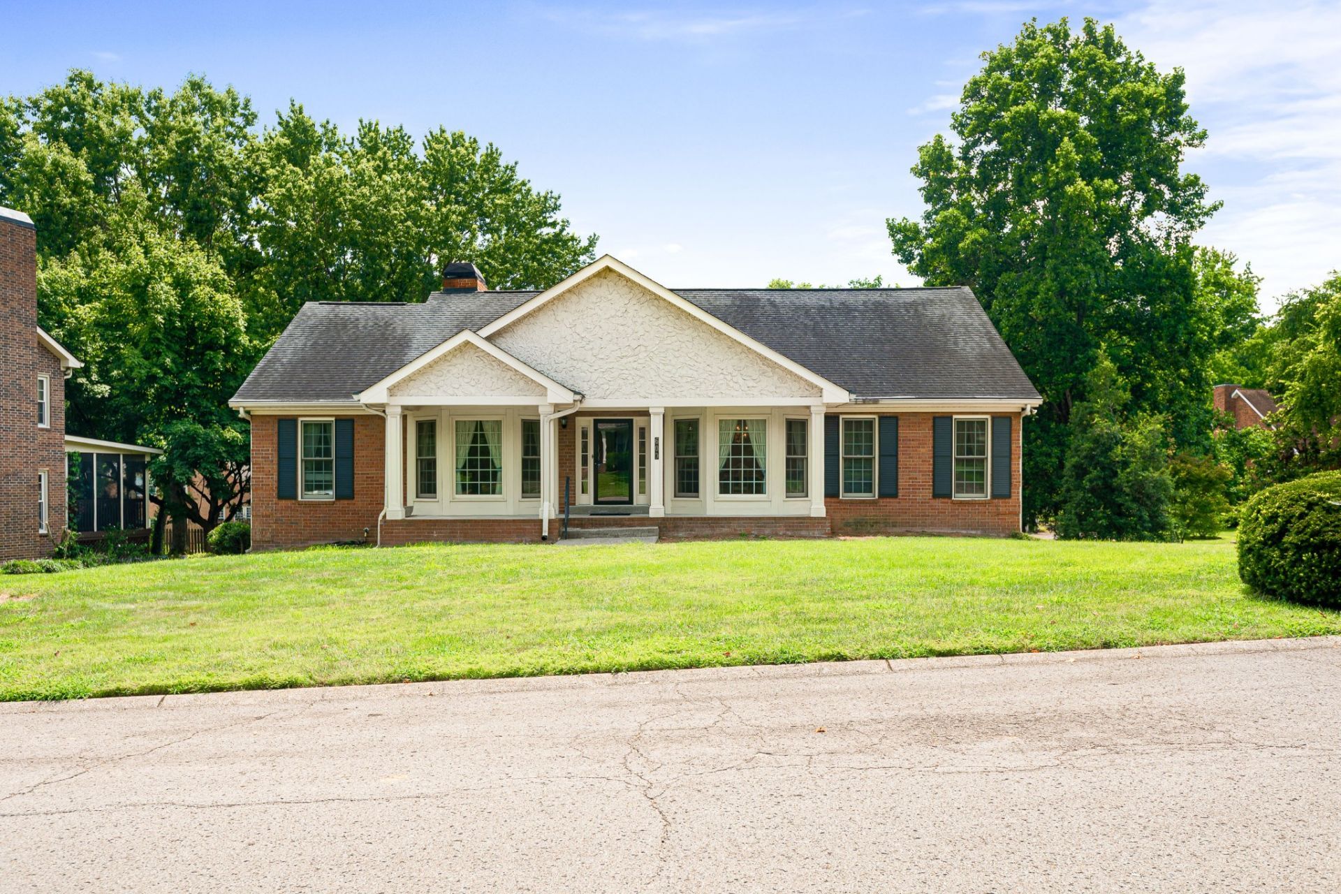 609 Manor View Cir, Brentwood, TN 37027 Main Photo