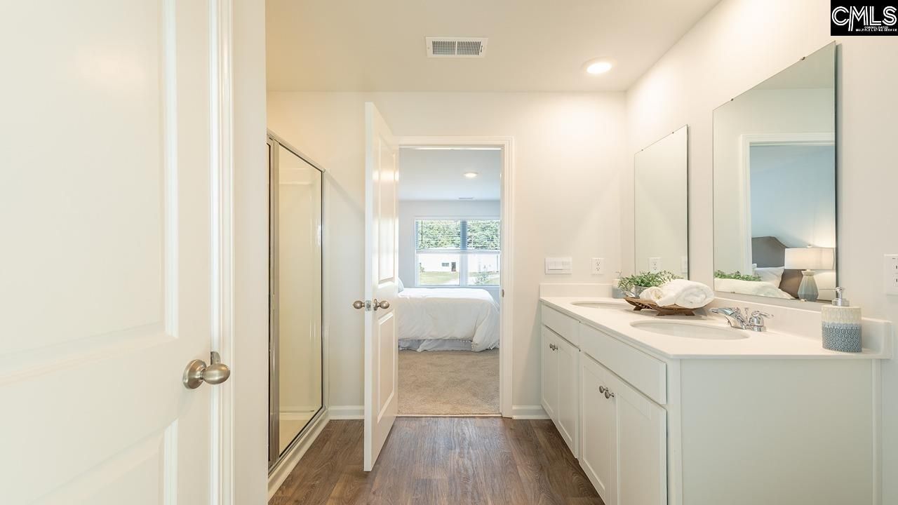 1021 Refuge Way Photo 8