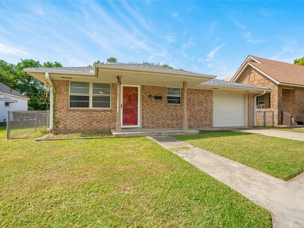 415 W 14th , Ada, OK 74820
