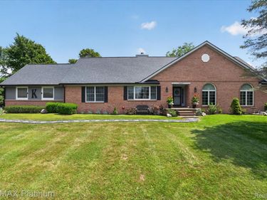 4457 Bradley Road, Iosco Township, Mi 48137