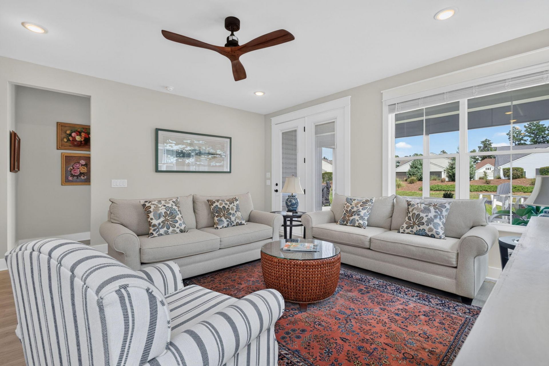 136 Leeward Landing Photo 23
