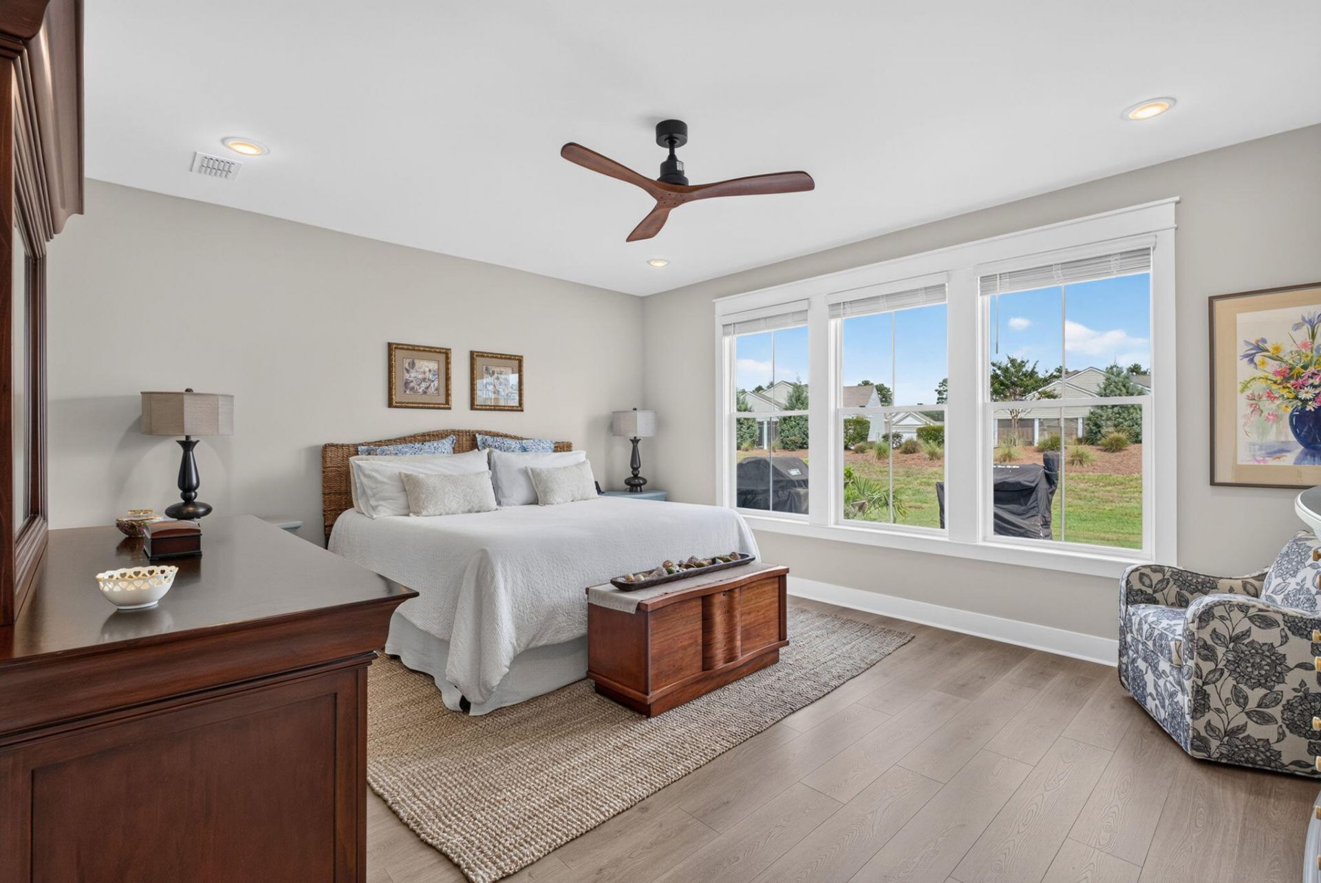 136 Leeward Landing Photo 24