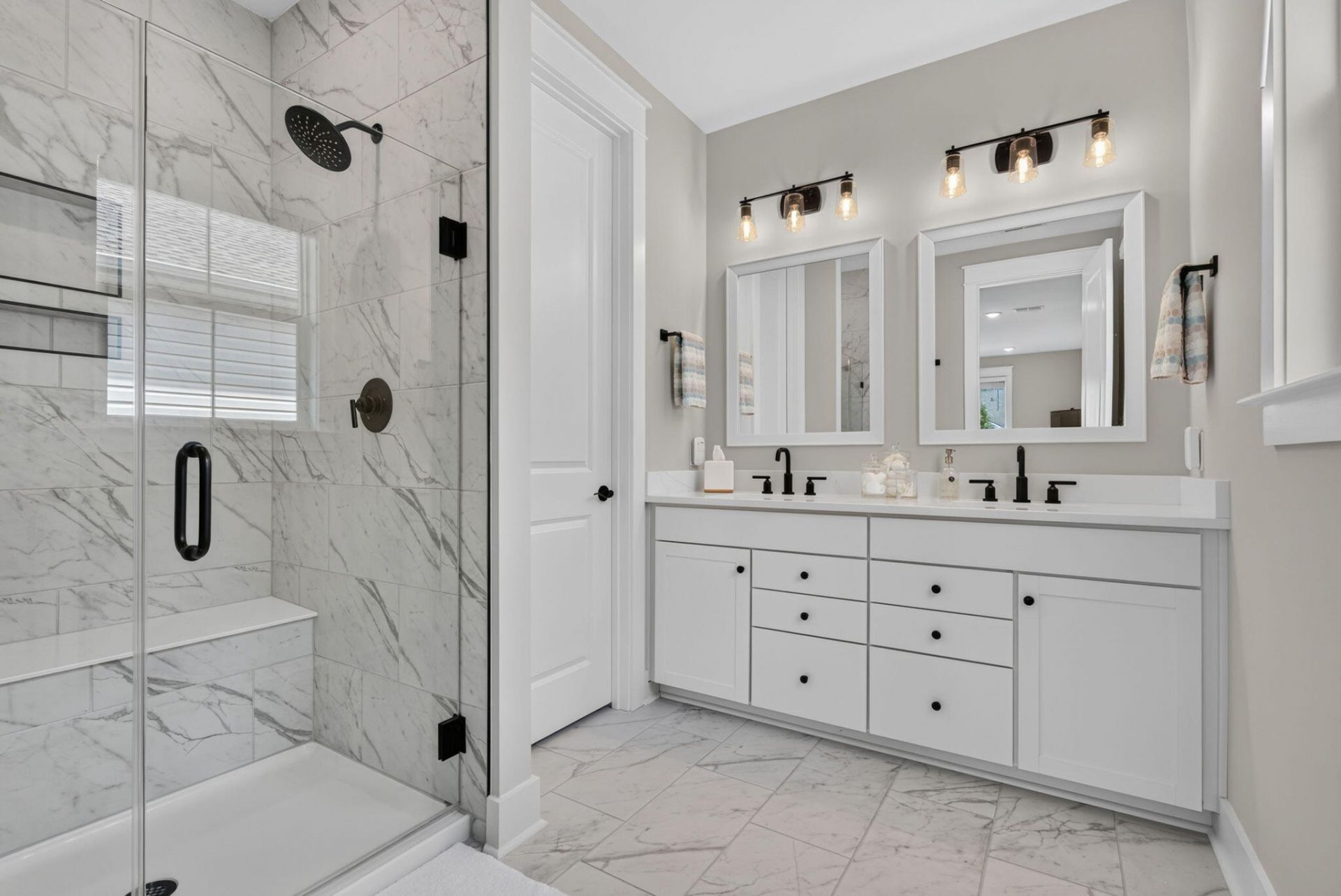 136 Leeward Landing Photo 26