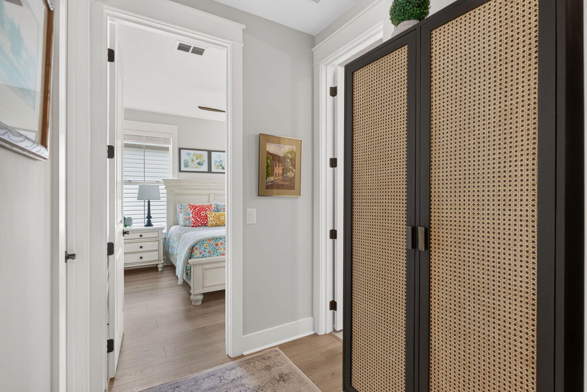 136 Leeward Landing Photo 29
