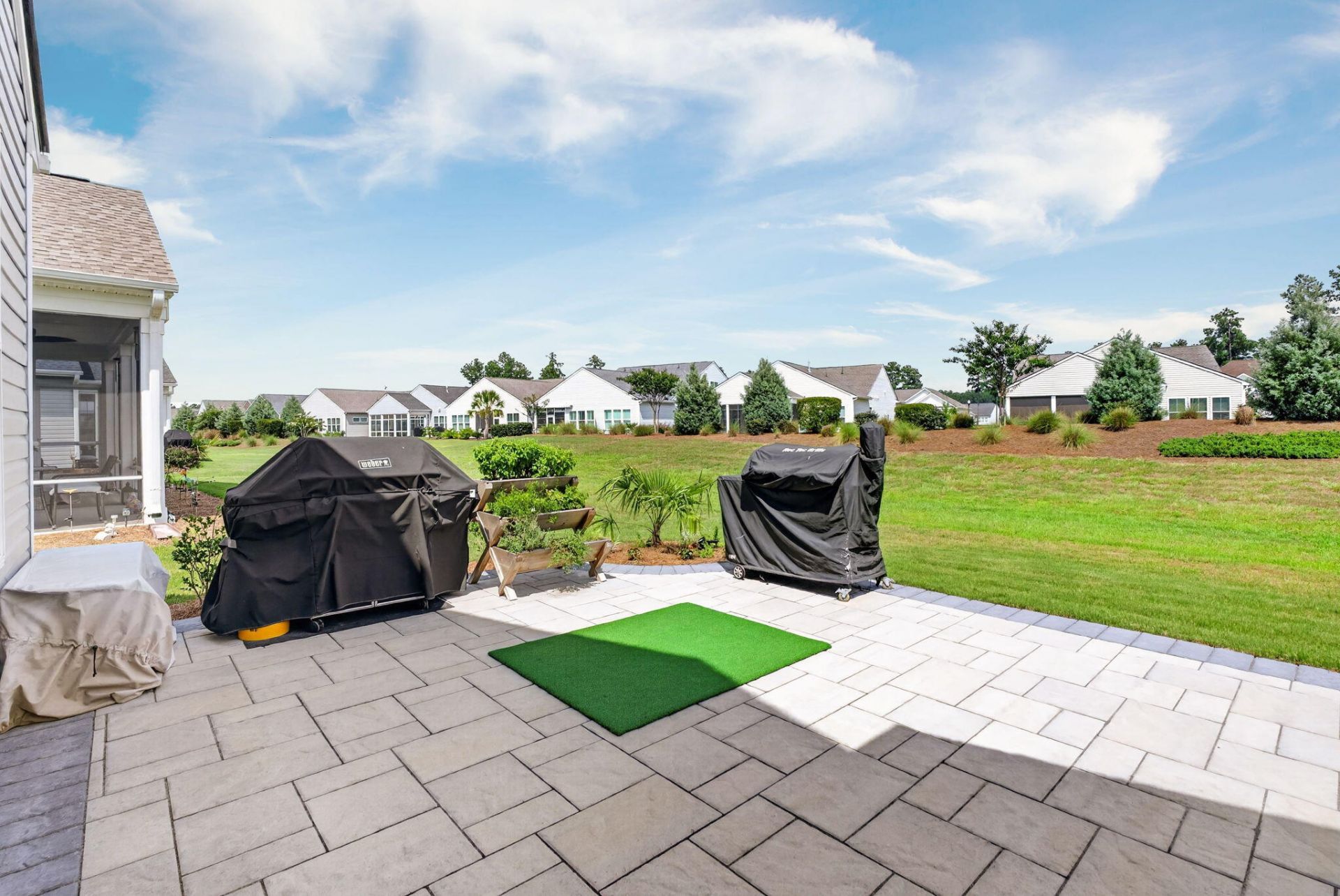 136 Leeward Landing Photo 38