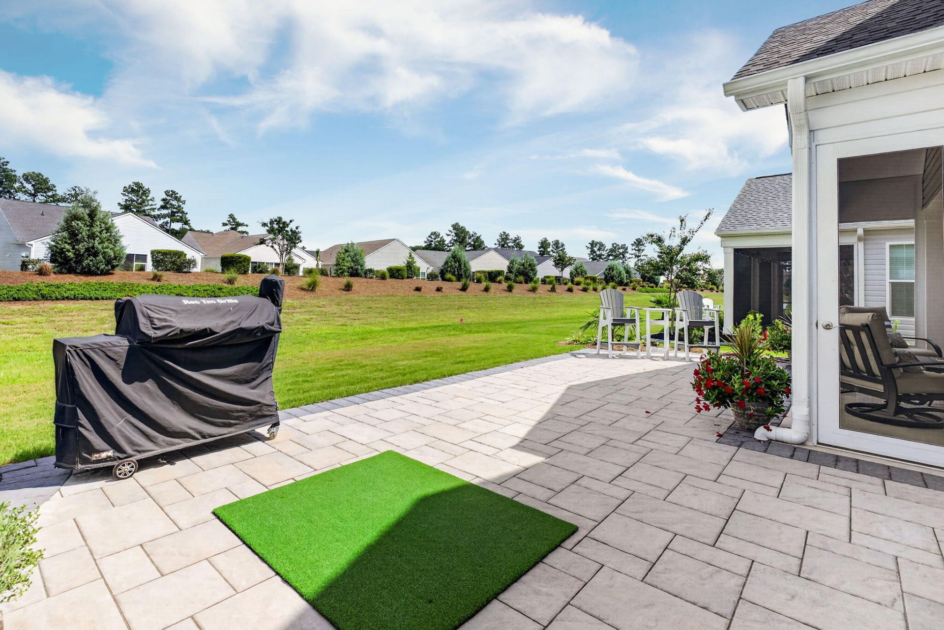136 Leeward Landing Photo 39