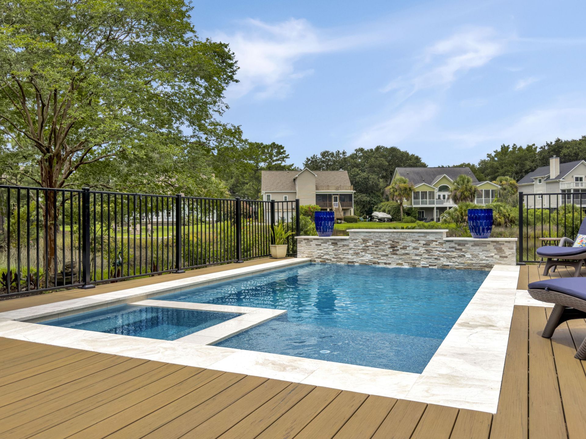 309 Jamesbury Road Photo 37