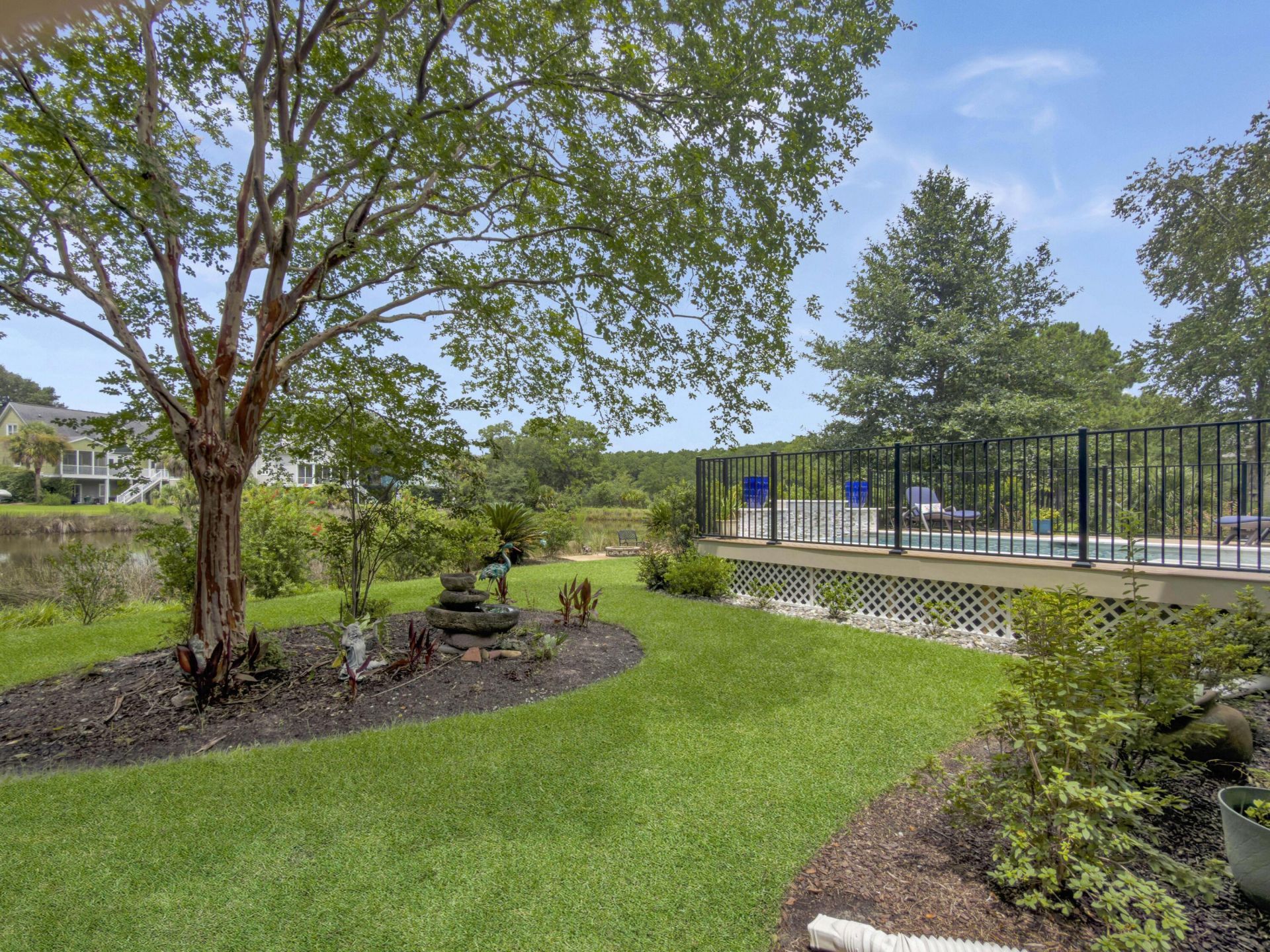 309 Jamesbury Road Photo 8