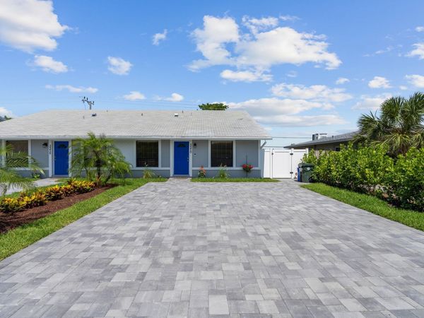 3370 NE 5TH Drive, Boca Raton, FL 33431