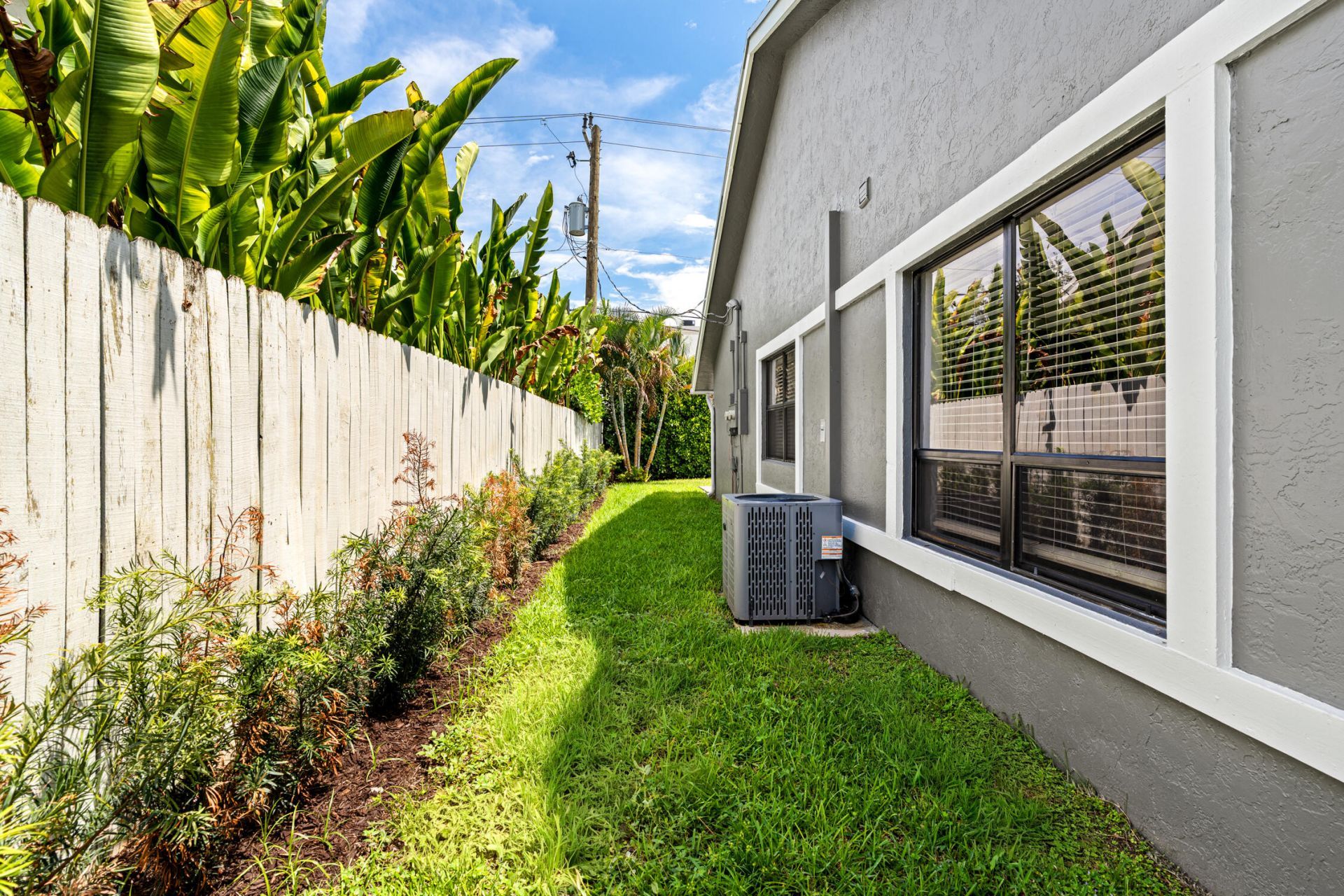 3372 NE 5th Drive, Boca Raton, FL 33431 Photo