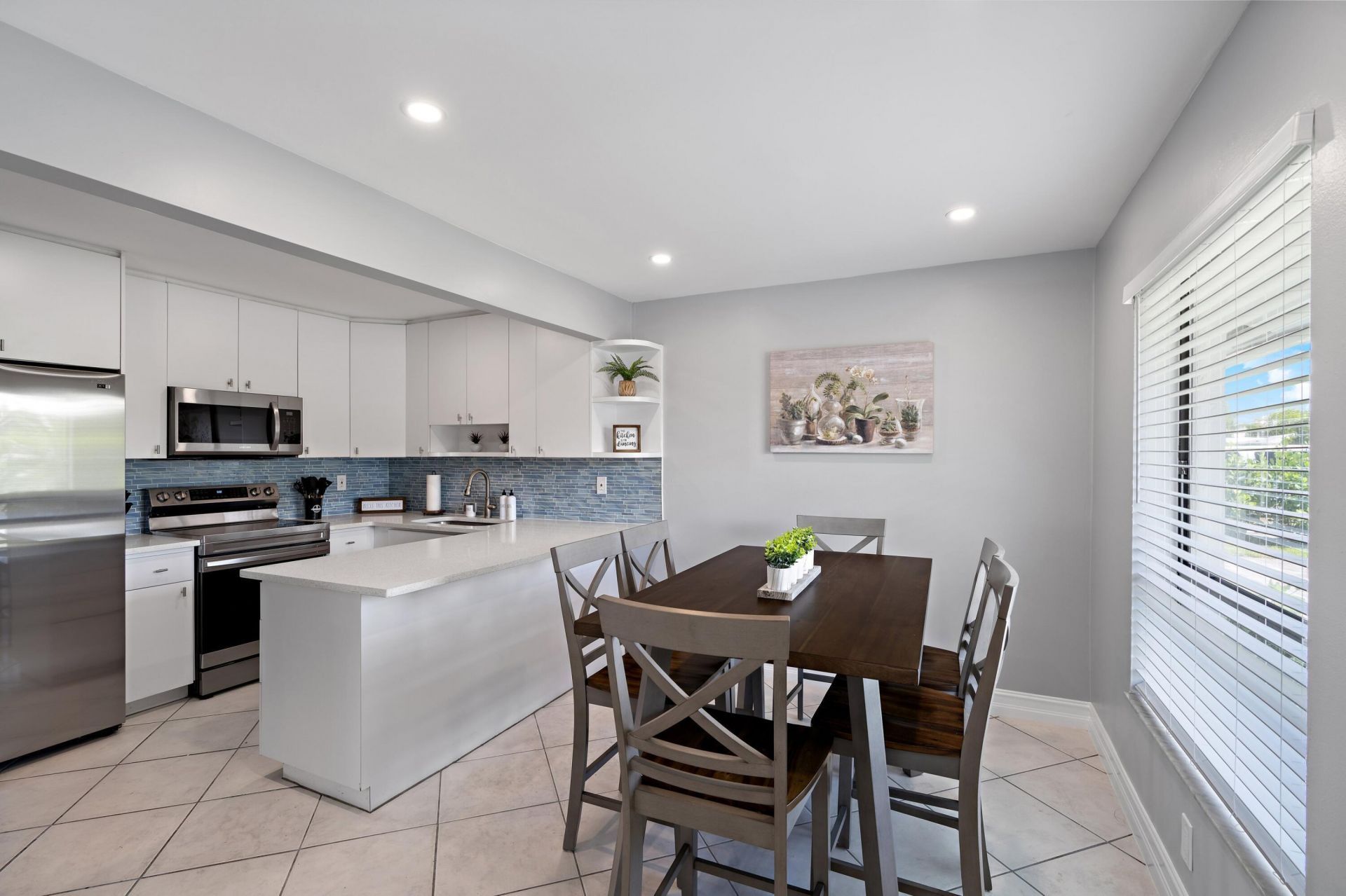 3372 NE 5th Drive, Boca Raton, FL 33431 Photo