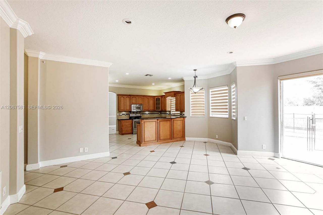 16324 SW 15th St, Pembroke Pines, FL 33027 Photo