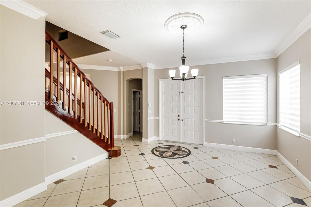 16324 SW 15th St, Pembroke Pines, FL 33027 Photo