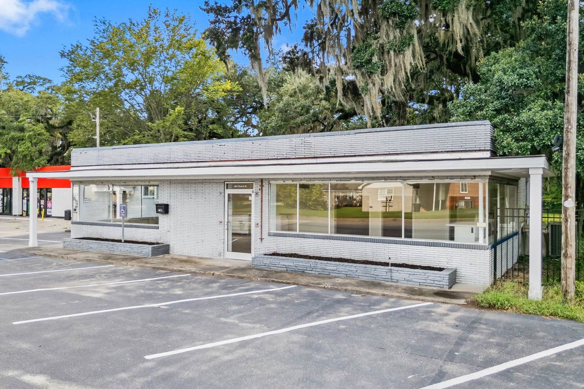 603 Church St. Photo 46