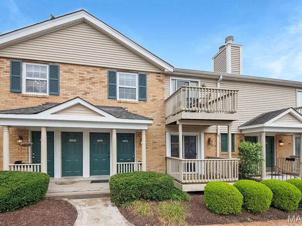 8912 Cardinal Terrace, Brentwood, MO 63144